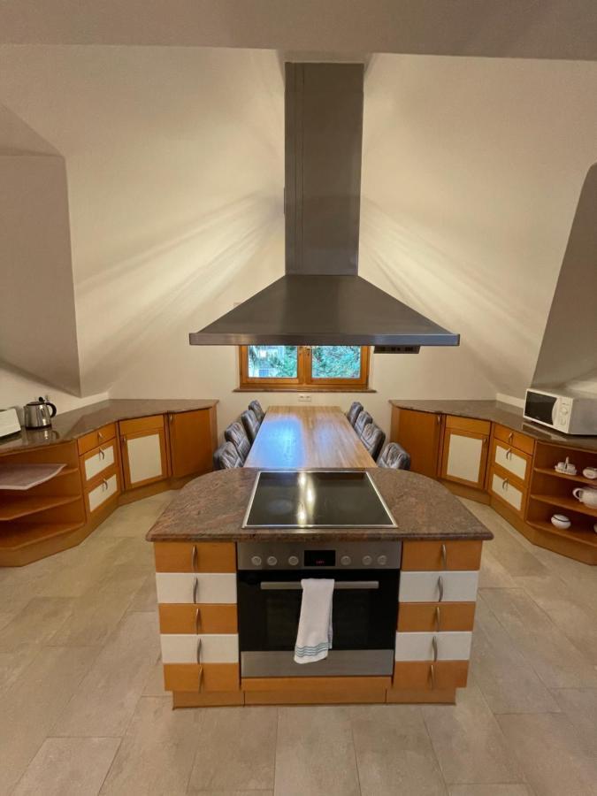 Undertheroof At Salzbourg Extérieur photo
